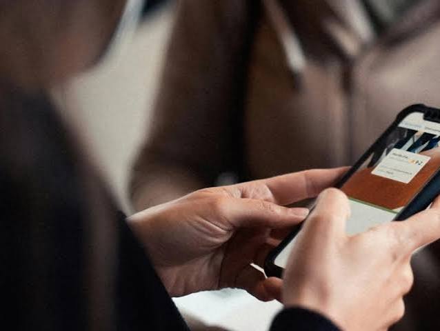 Τέλος στα dating apps όπως τα ξέρεις – Το AI θα βρίσκει το ταίρι σου