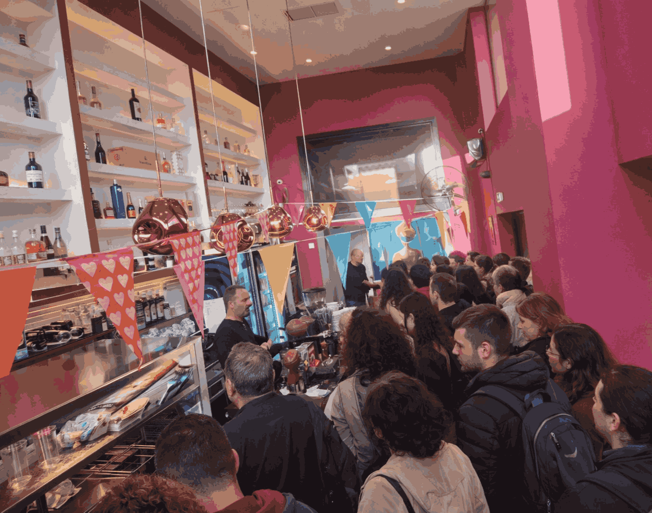 Έλα να βρεις το… Άλλοθί σου, κάθε ώρα της ημέρας!